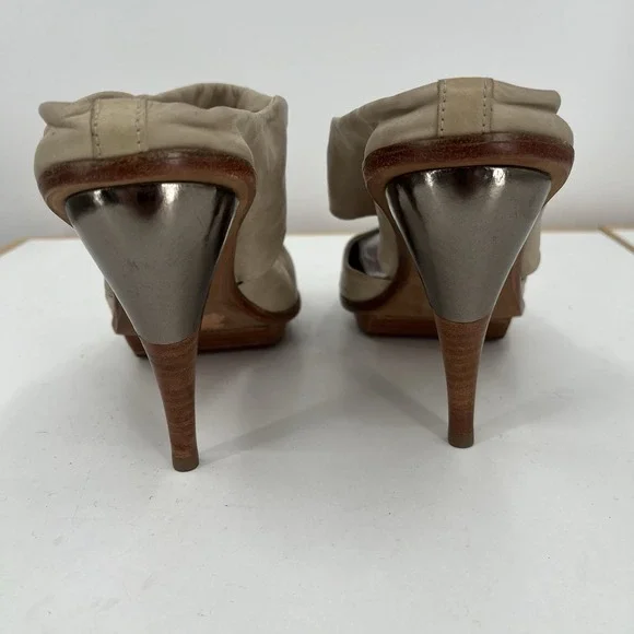 Anthropologie Leifsdottir Jenni Taupe Italian Leather Heels Size 41 EUR 10.5 US - Picture 6 of 13